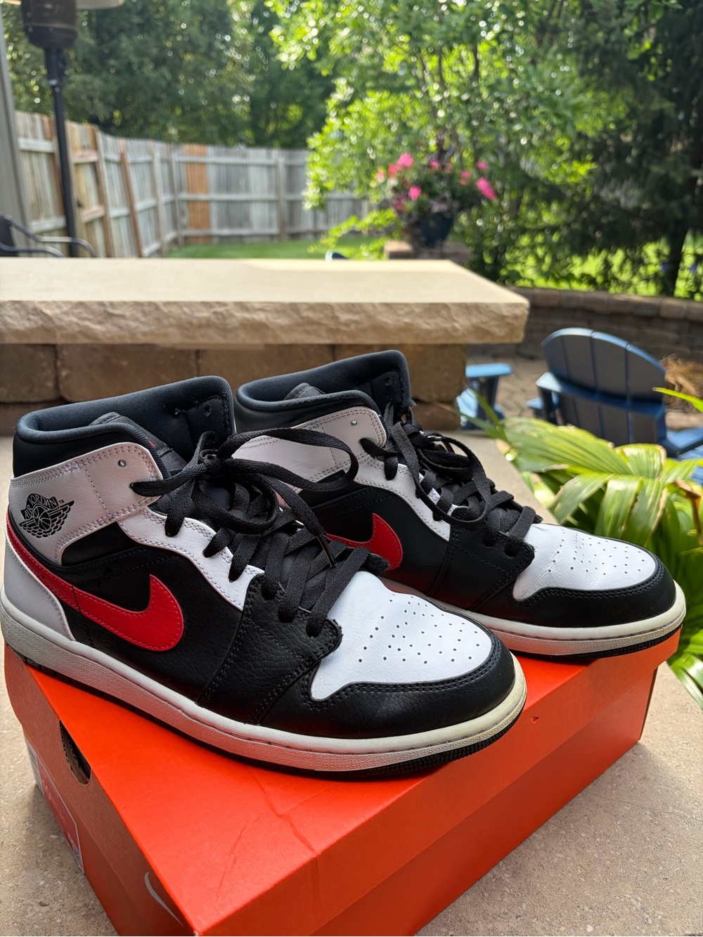Nike Air Jordan 1 Mid — Black, White & Red